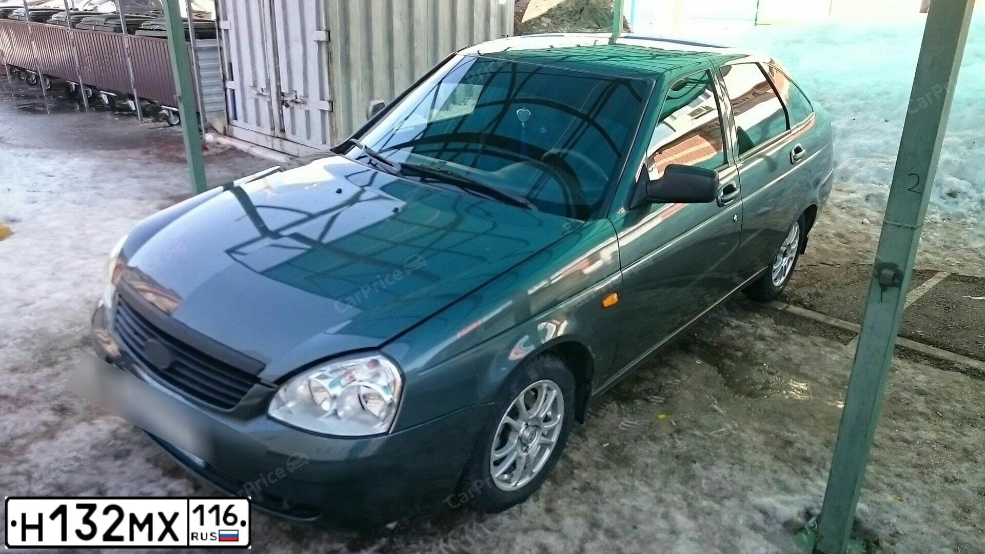 Фото автомобиля LADA 2172 PRIORA, 2011 — госномер Е294МХ702