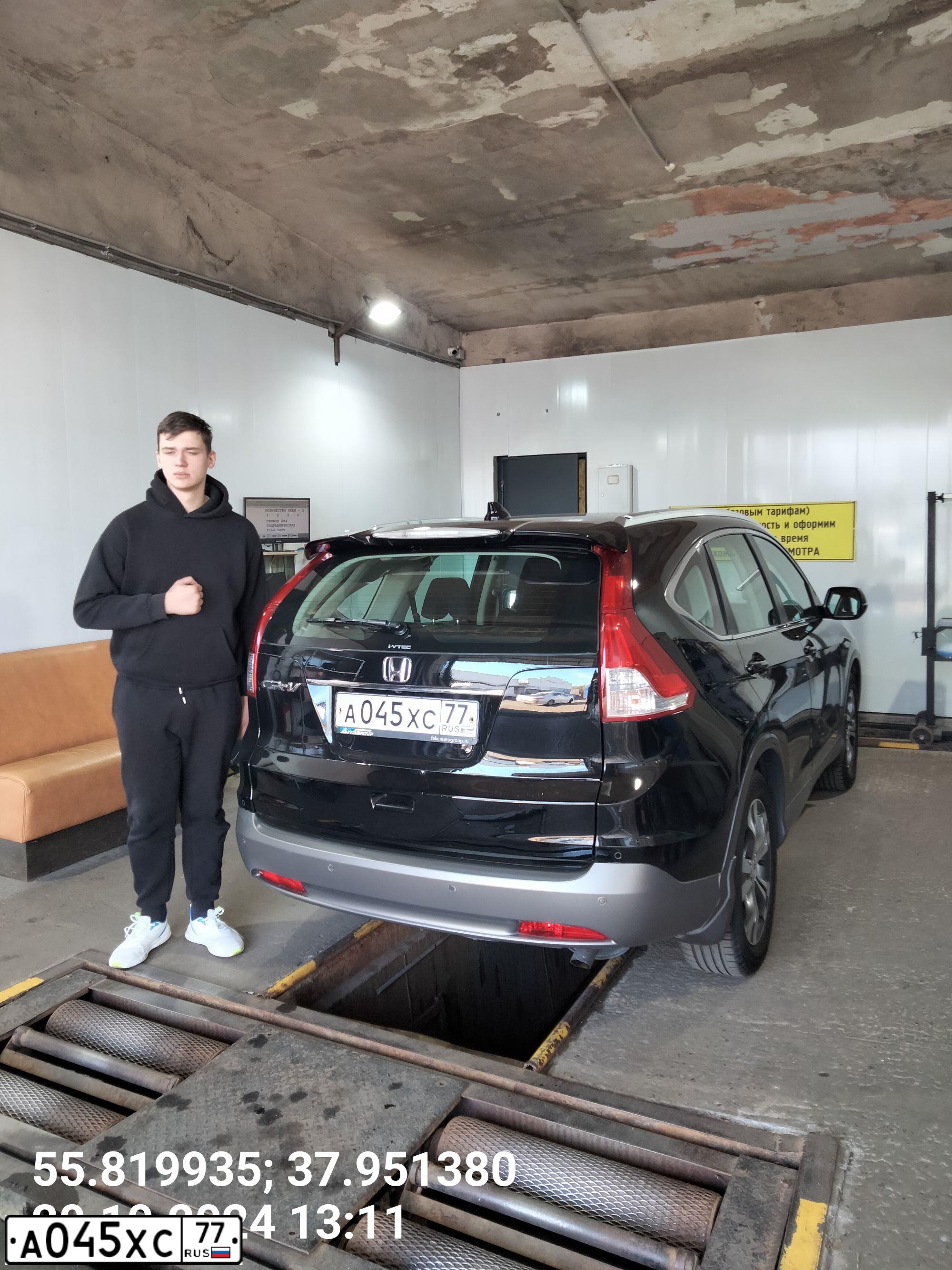 Фото автомобиля LADA 2110, 1998 — госномер М409КУ69. Цвет: СЕРЕБРИСТ ЯРКО-ЗЕЛЕНЫЙ