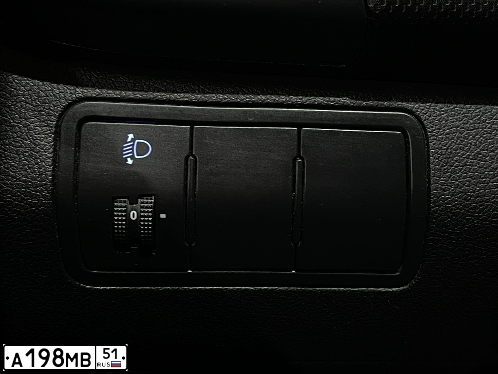 Фото автомобиля HYUNDAI SOLARIS, 2011 — госномер Е503ОА51. Цвет: ЧЕРНО-СЕРЫЙ