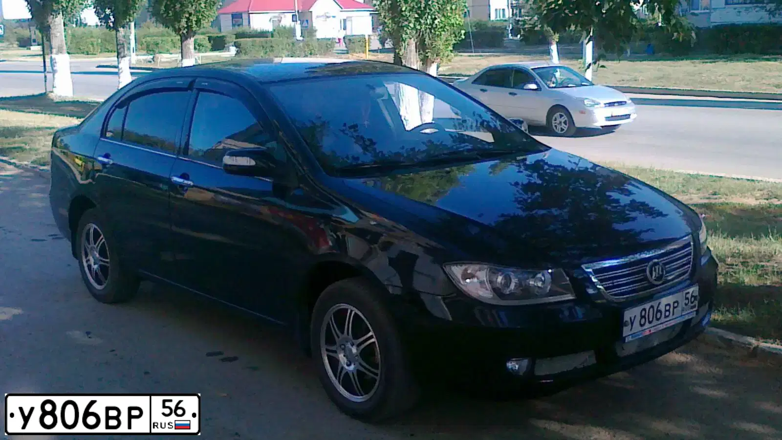 Фото автомобиля LIFAN SOLANO, 2013 — госномер У806ВР56