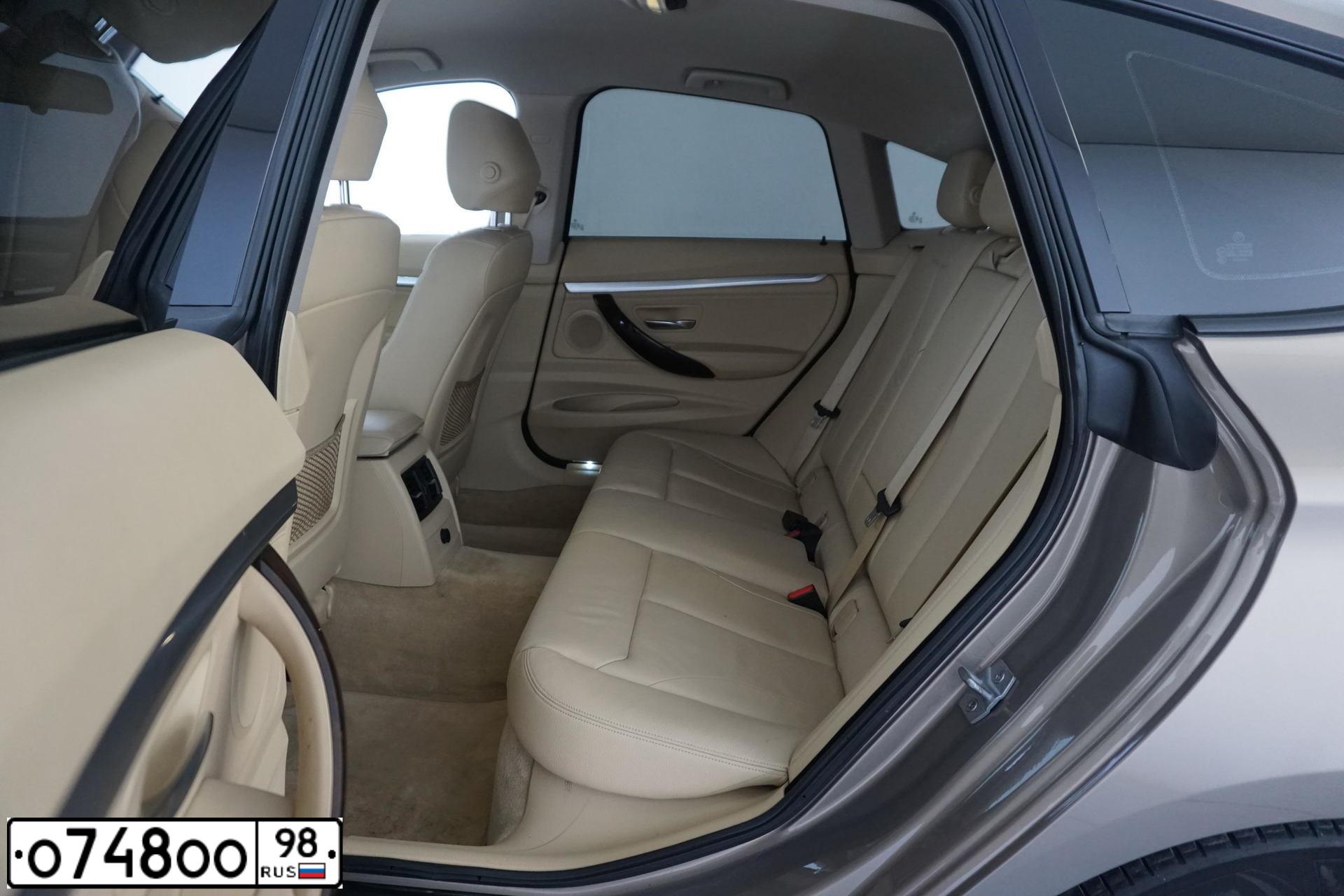 Фото автомобиля MERCEDES-BENZ E200, 2018 — госномер В168ЕТ550
