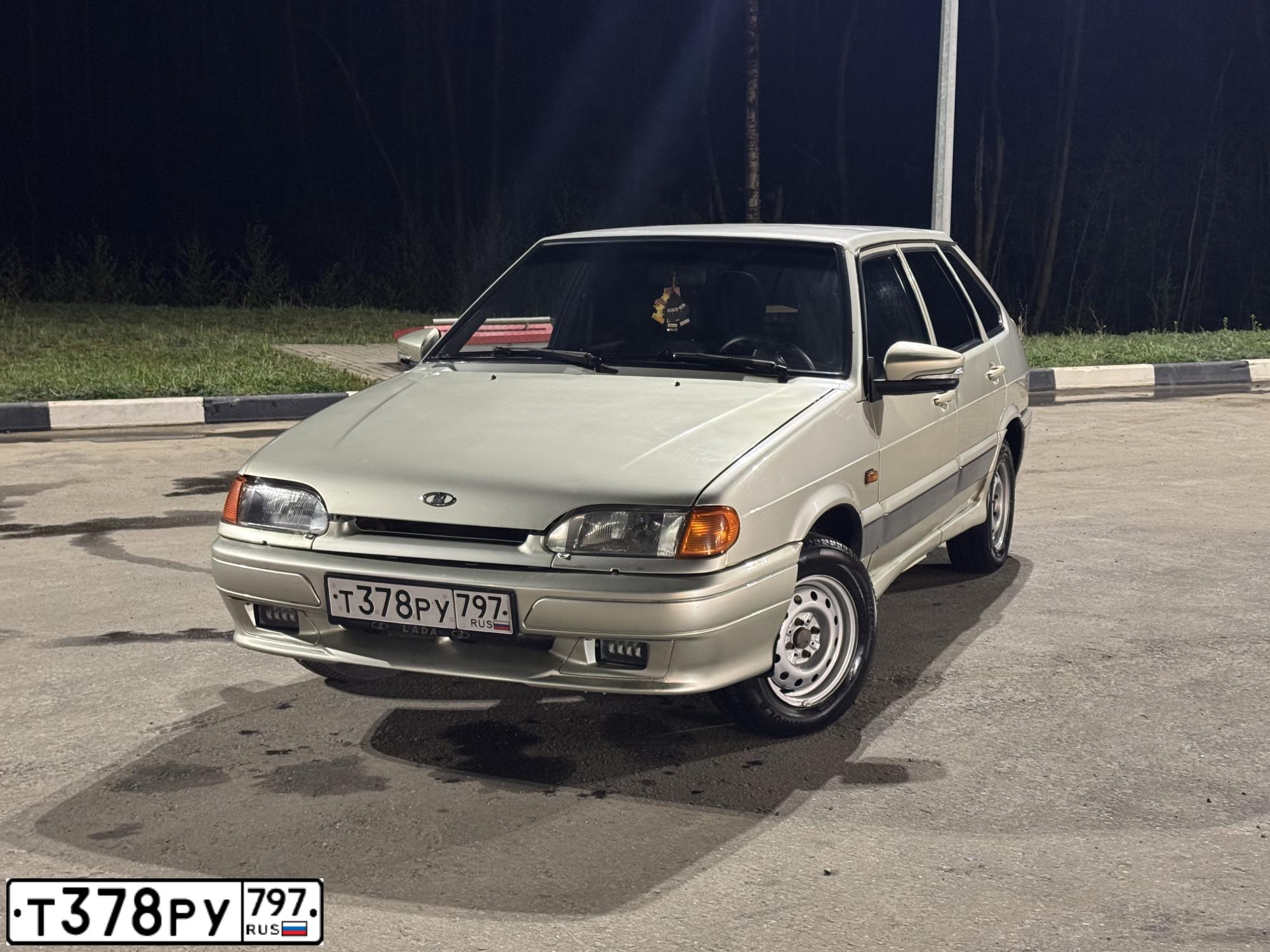 Фото автомобиля LADA 2114 SAMARA, 2007 — госномер Т378РУ797. Цвет: СЕРЕБРИСТО-БЕЖЕВЫЙ