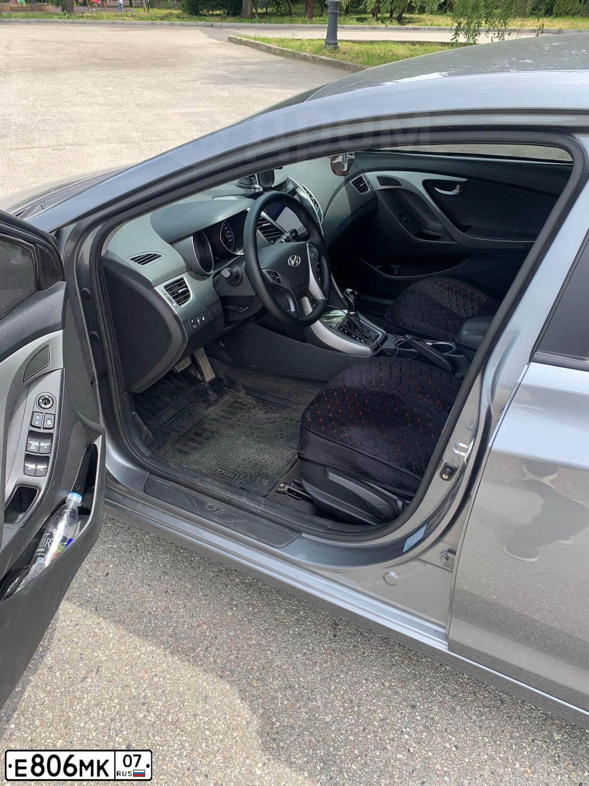 Фото автомобиля HYUNDAI ELANTRA, 2015 — госномер Х194МТ07