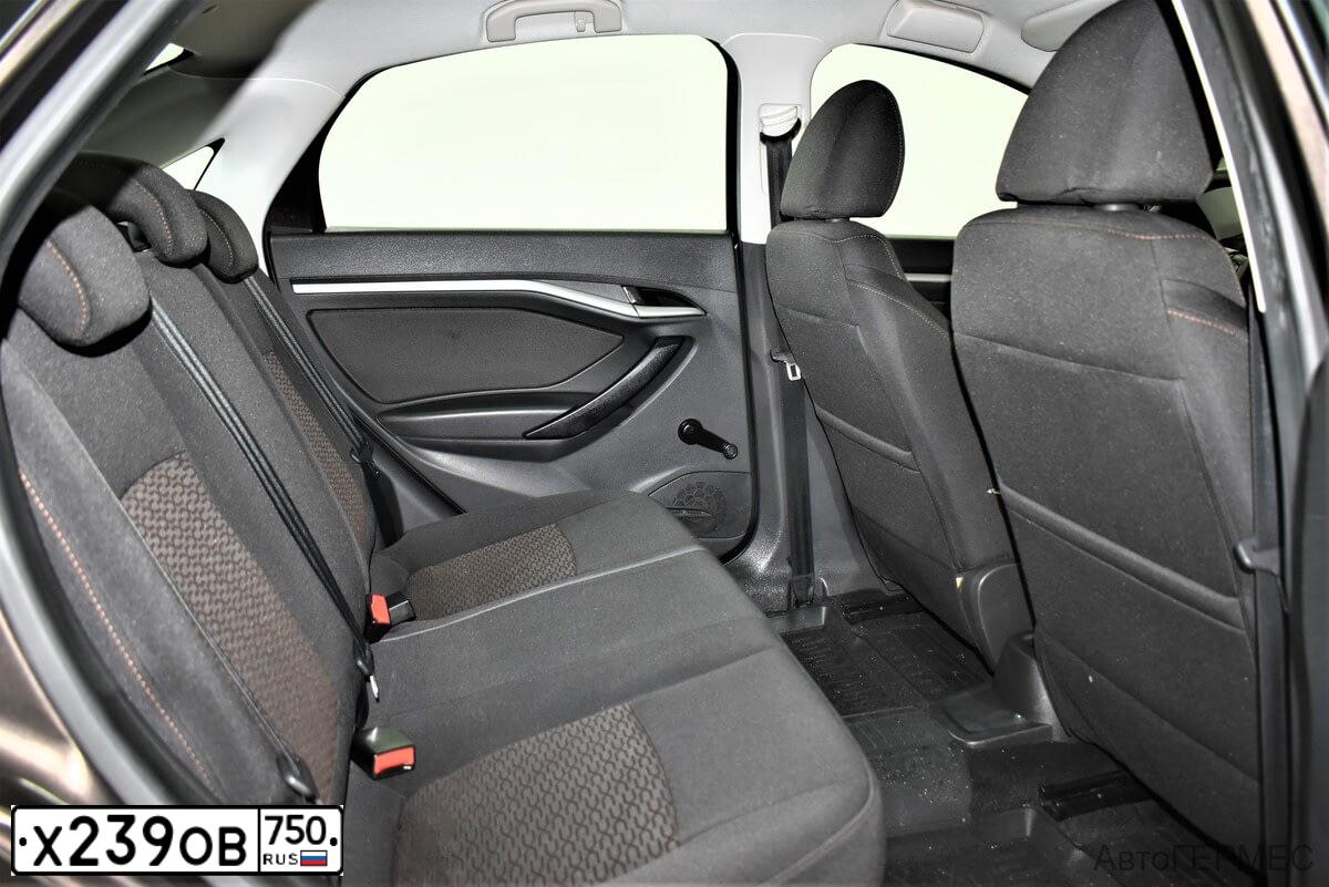 Фото автомобиля LADA VESTA, 2017 — госномер Т680ЕА761