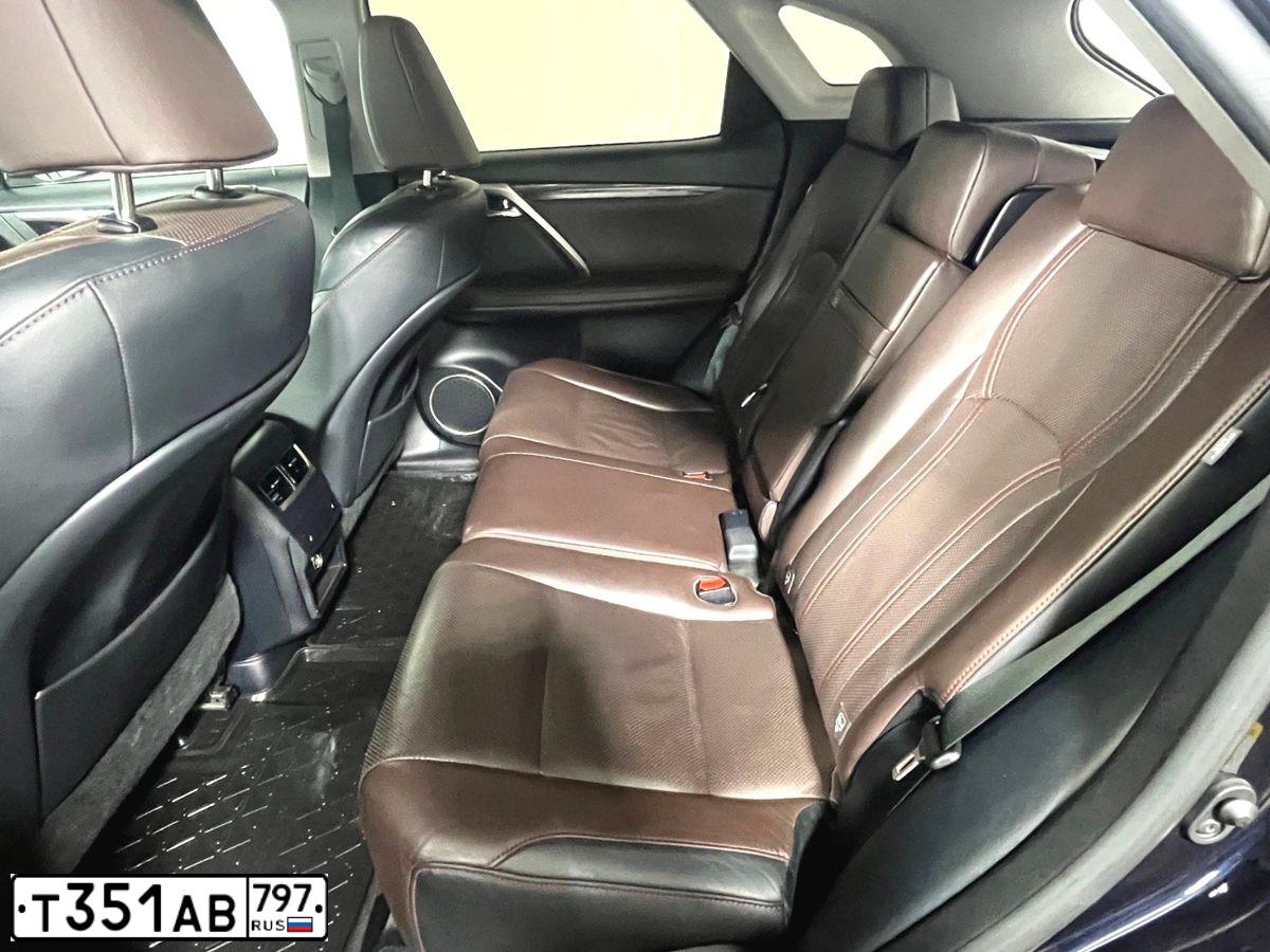 Фото автомобиля LEXUS RX, 2018 — госномер А699КВ799. Цвет: Темно-синий