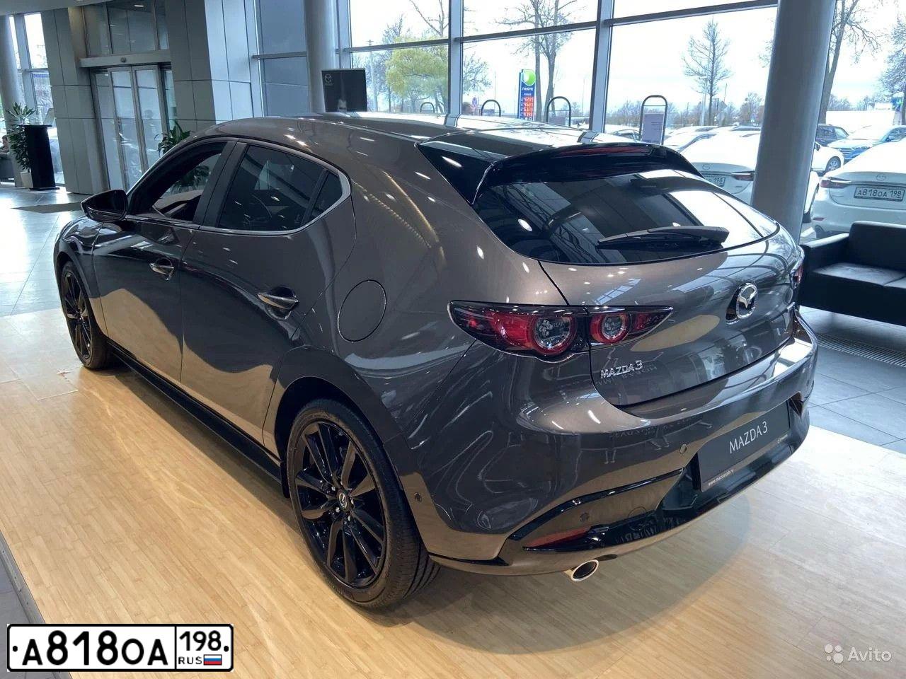 Фото автомобиля MAZDA 6, 2020 — госномер Т042ТК198. Цвет: СЕРЫЙ