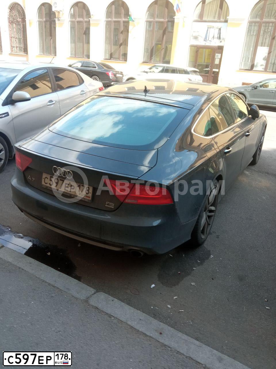 Фото автомобиля AUDI A7, 2013 — госномер С597ЕР178. Цвет: ЧЕРНЫЙ