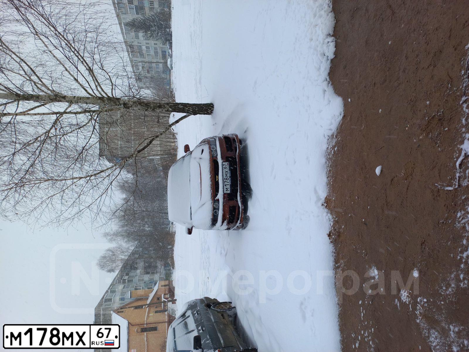 Фото автомобиля MITSUBISHI GALANT, 2003 — госномер М178МХ67. Цвет: ТЕМНО КОРИЧНЕВЫЙ МЕТАЛЛИК