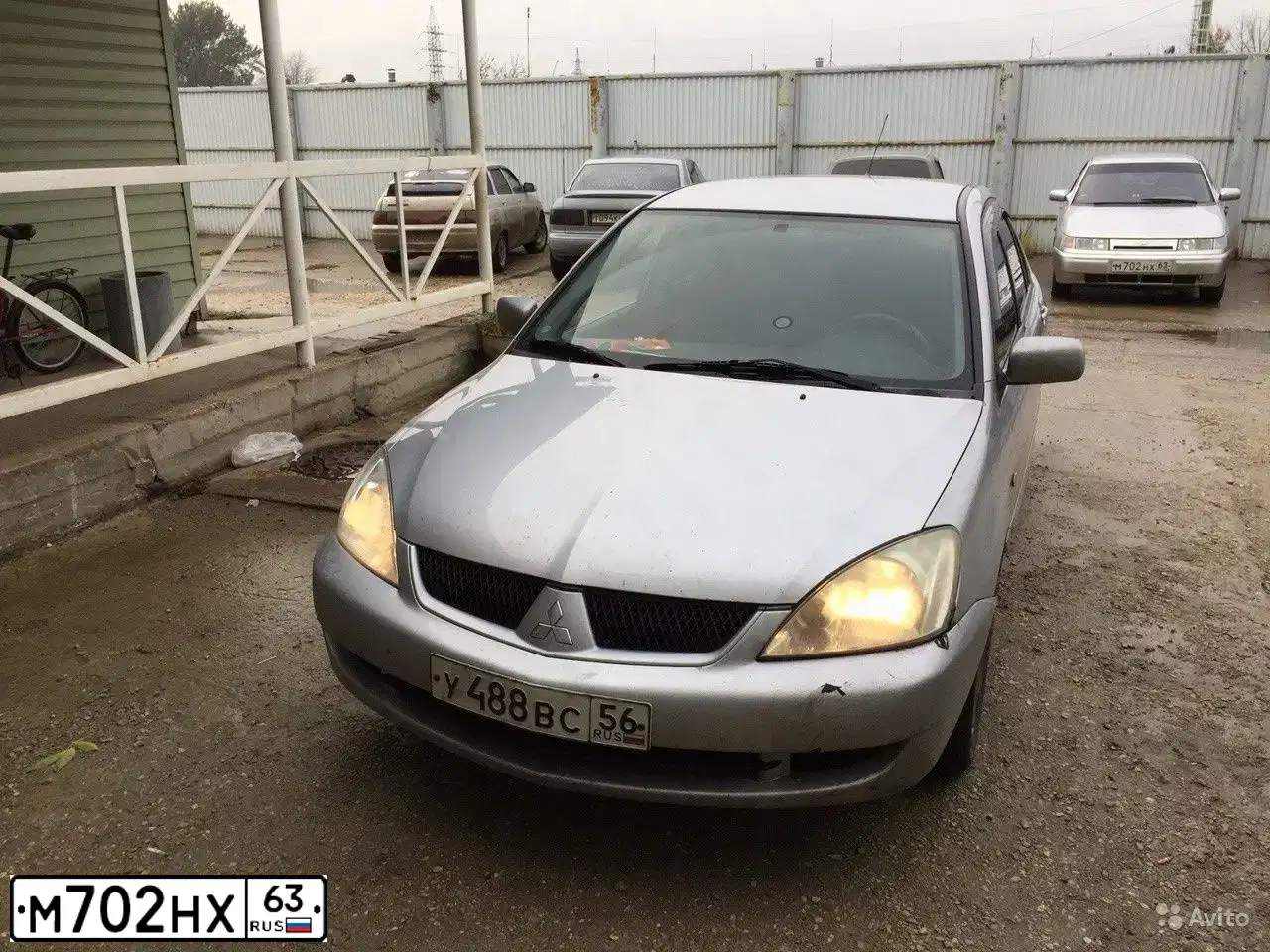 Фото автомобиля LADA 2110, 2001 — госномер М702НХ63. Цвет: Серебристый