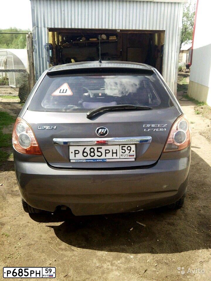 Фото автомобиля LIFAN BREEZ, 2010 — госномер В670ЕТ18. Цвет: СТАЛЬНОЙ (СЕРЫЙ)