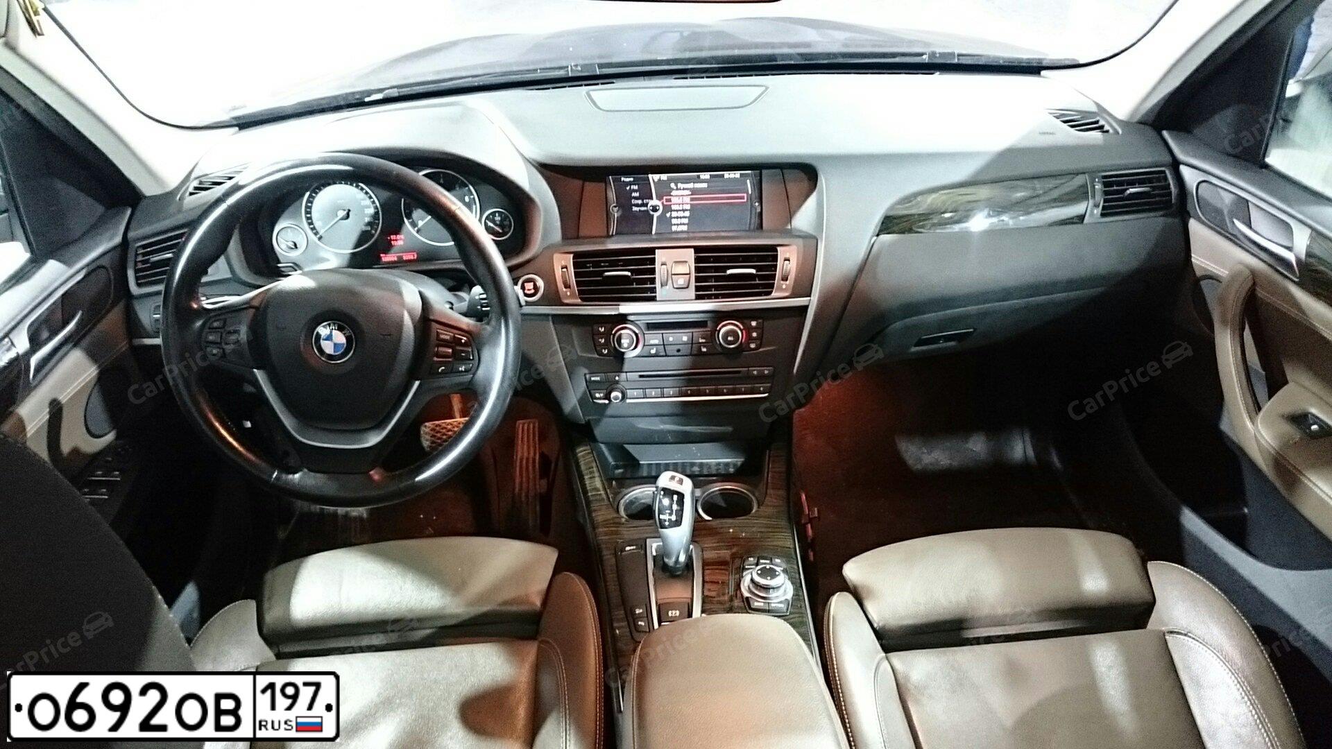 Фото автомобиля BMW X3, 2011 — госномер Р820АУ159. Цвет: Коричневый