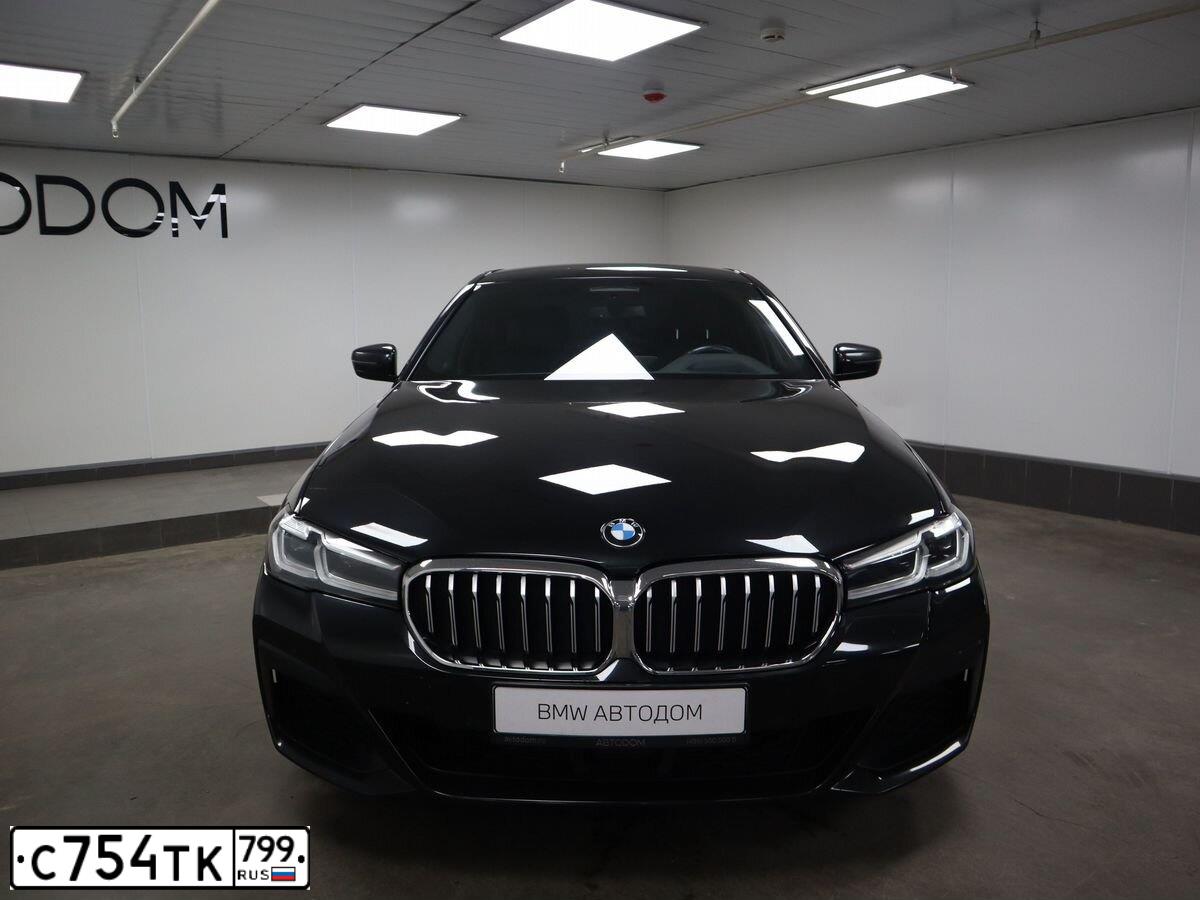 Фото автомобиля BMW 530D, 2020 — госномер Р978ММ716. Цвет: ЧЕРНЫЙ
