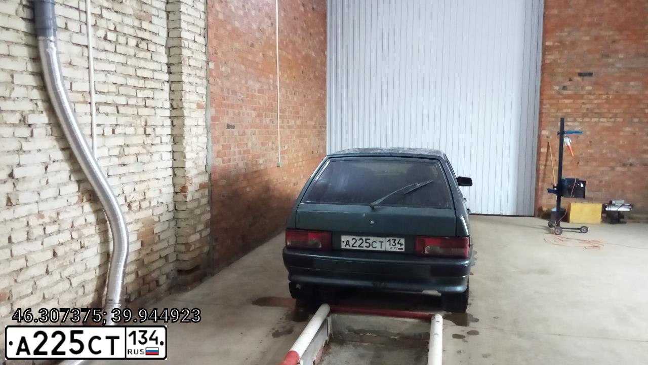 Фото автомобиля LADA 2114 SAMARA, 2007 — госномер А710УК152. Цвет: СЕРО СИНЕ-ЗЕЛЕНЫЙ