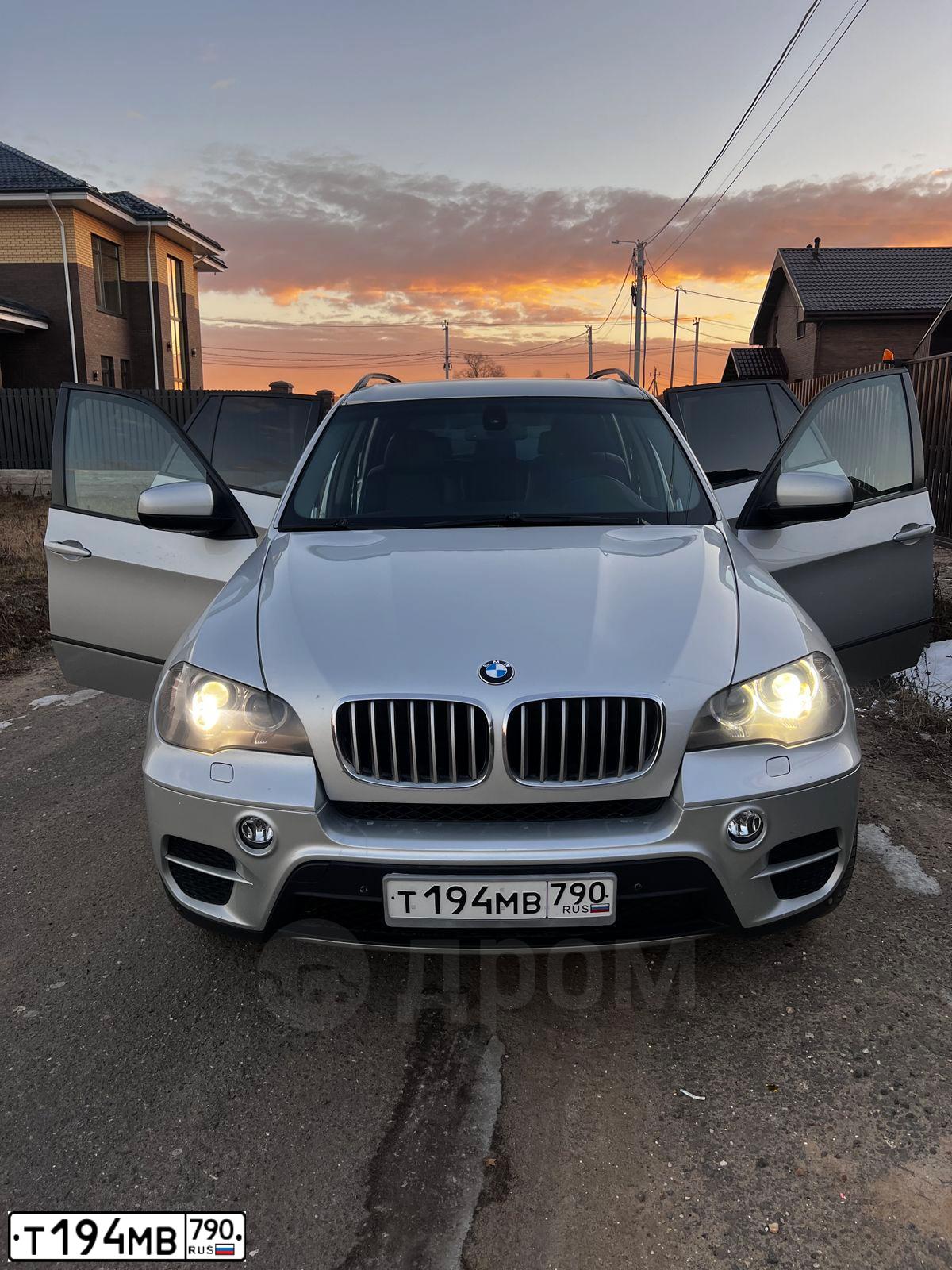 Фото автомобиля BMW X5, 2010 — госномер Т194МВ790. Цвет: СЕРЕБРИСТЫЙ