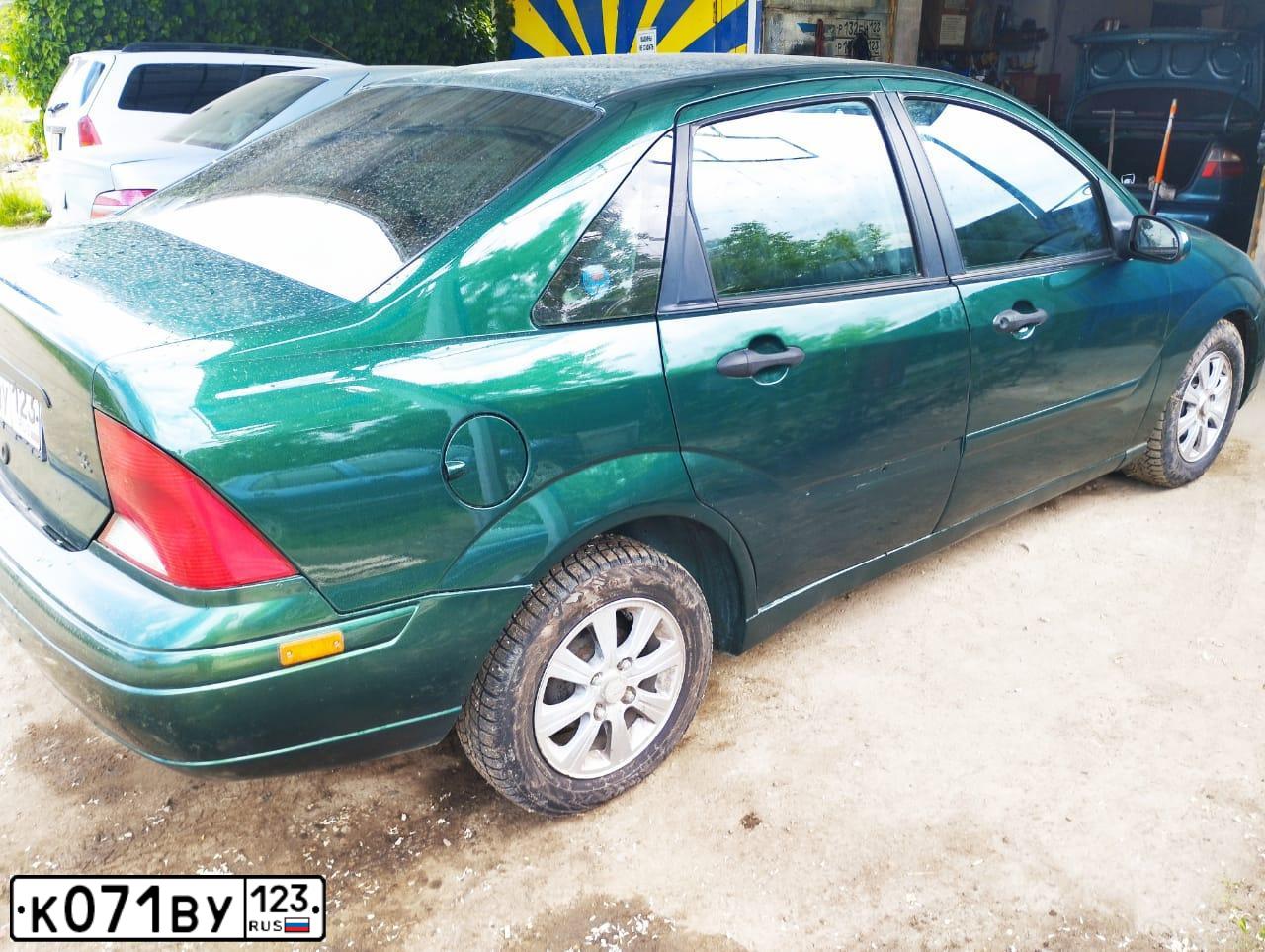 Фото автомобиля FORD FOCUS, 2000 — госномер А673КА180