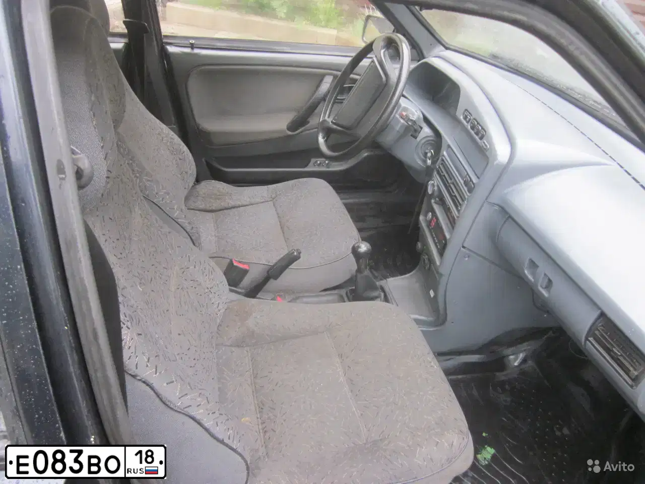 Фото автомобиля LADA 2115 SAMARA, 2008 — госномер Х971ВТ18. Цвет: ГРАФИТОВЫЙ МЕТАЛЛ.