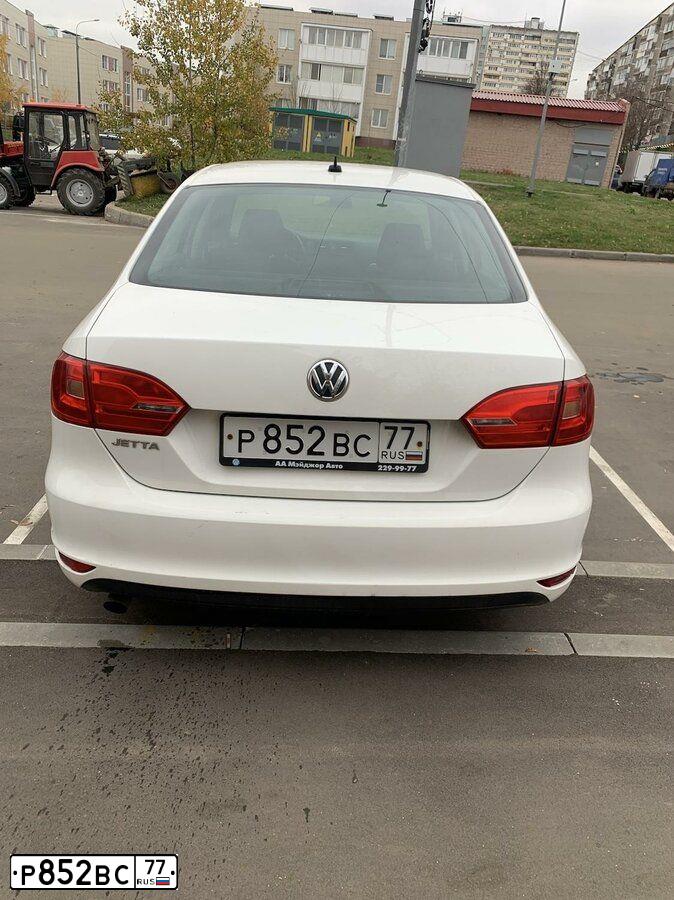 Фото автомобиля VOLKSWAGEN JETTA, 2012 — госномер М078ОР21. Цвет: Белый