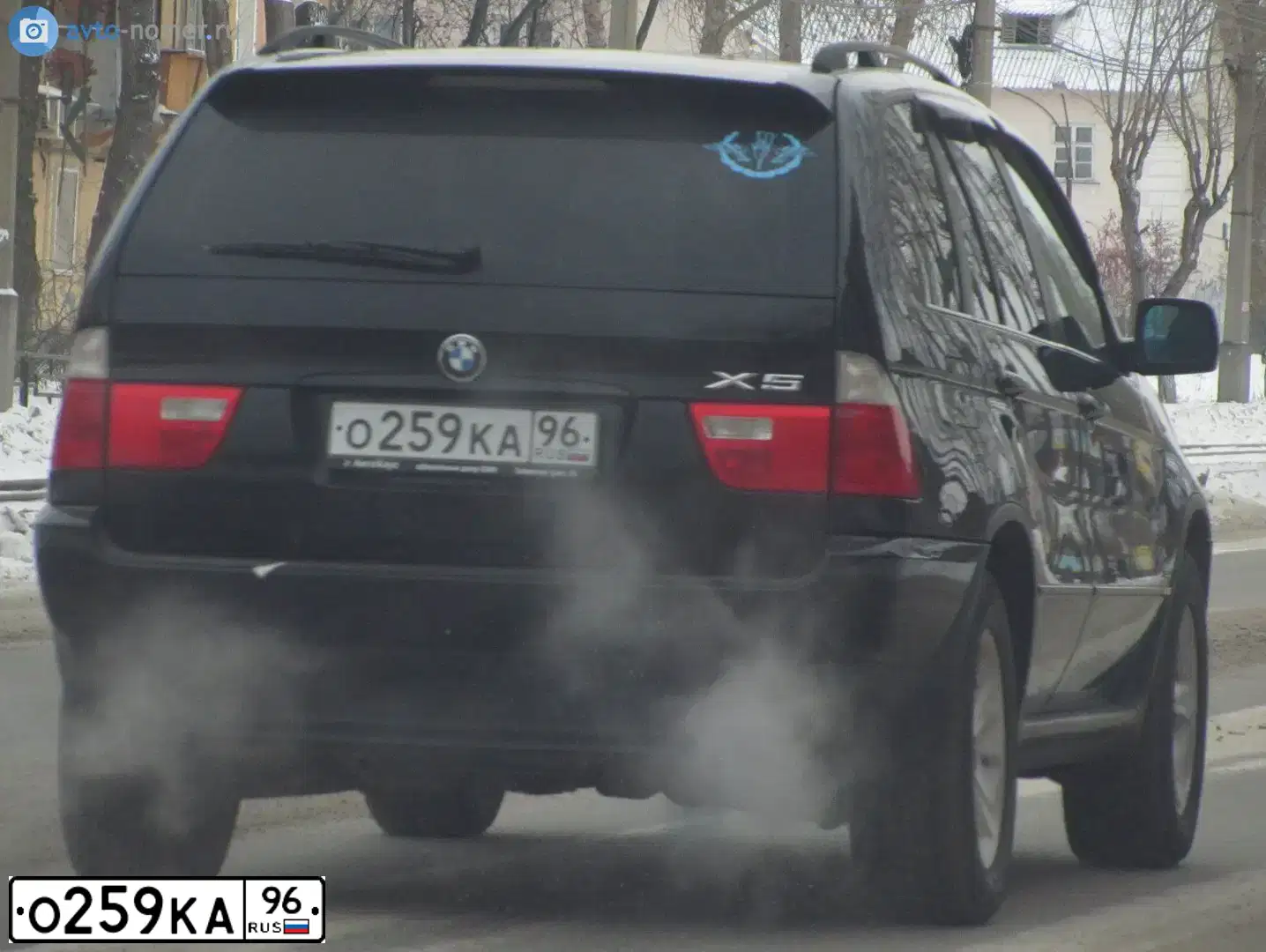 Фото автомобиля BMW X5, 2004 — госномер О259КА96. Цвет: ЧЕРНЫЙ