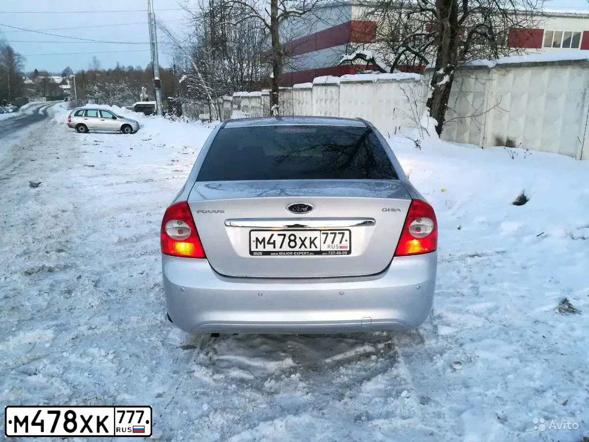 Фото автомобиля FORD FOCUS, 2008 — госномер Т088АК790. Цвет: Серебристый