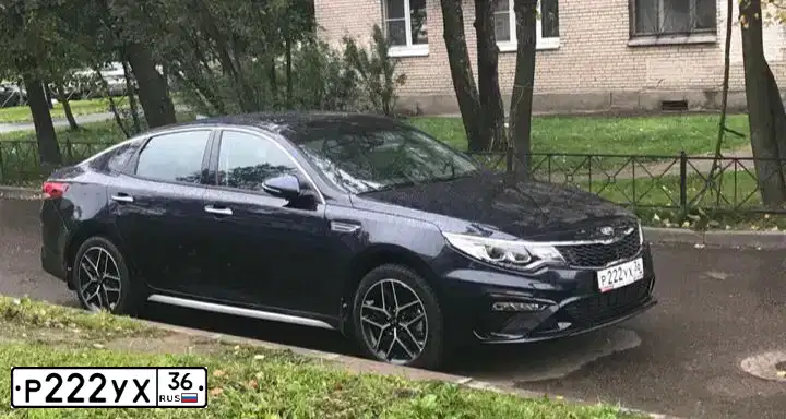 Фото автомобиля KIA RIO, 2012 — госномер К140ТХ799. Цвет: БЕЛО-ЧЕРНЫЙ