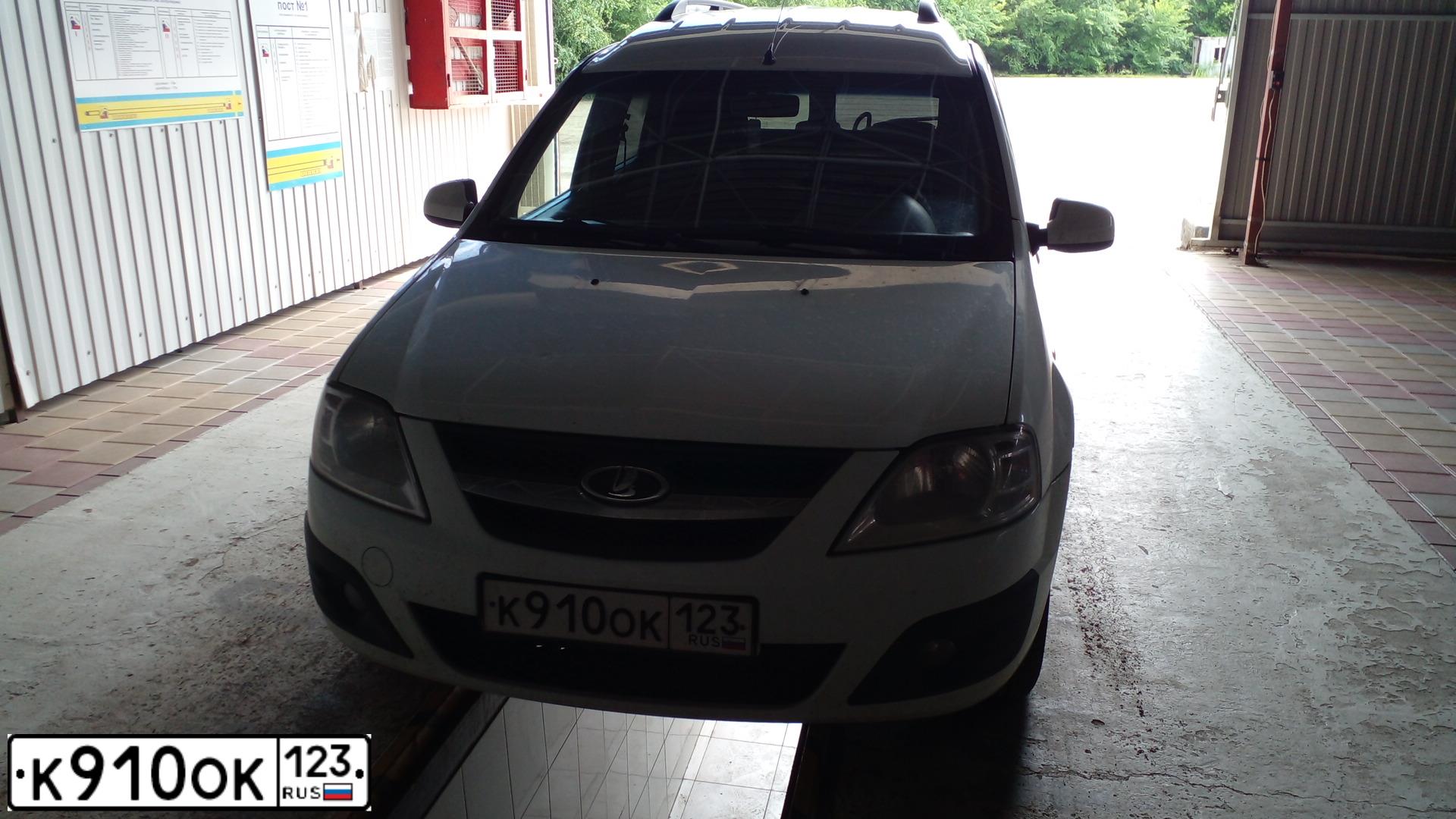 Фото автомобиля LADA LARGUS, 2014 — госномер К910ОК123. Цвет: Белый