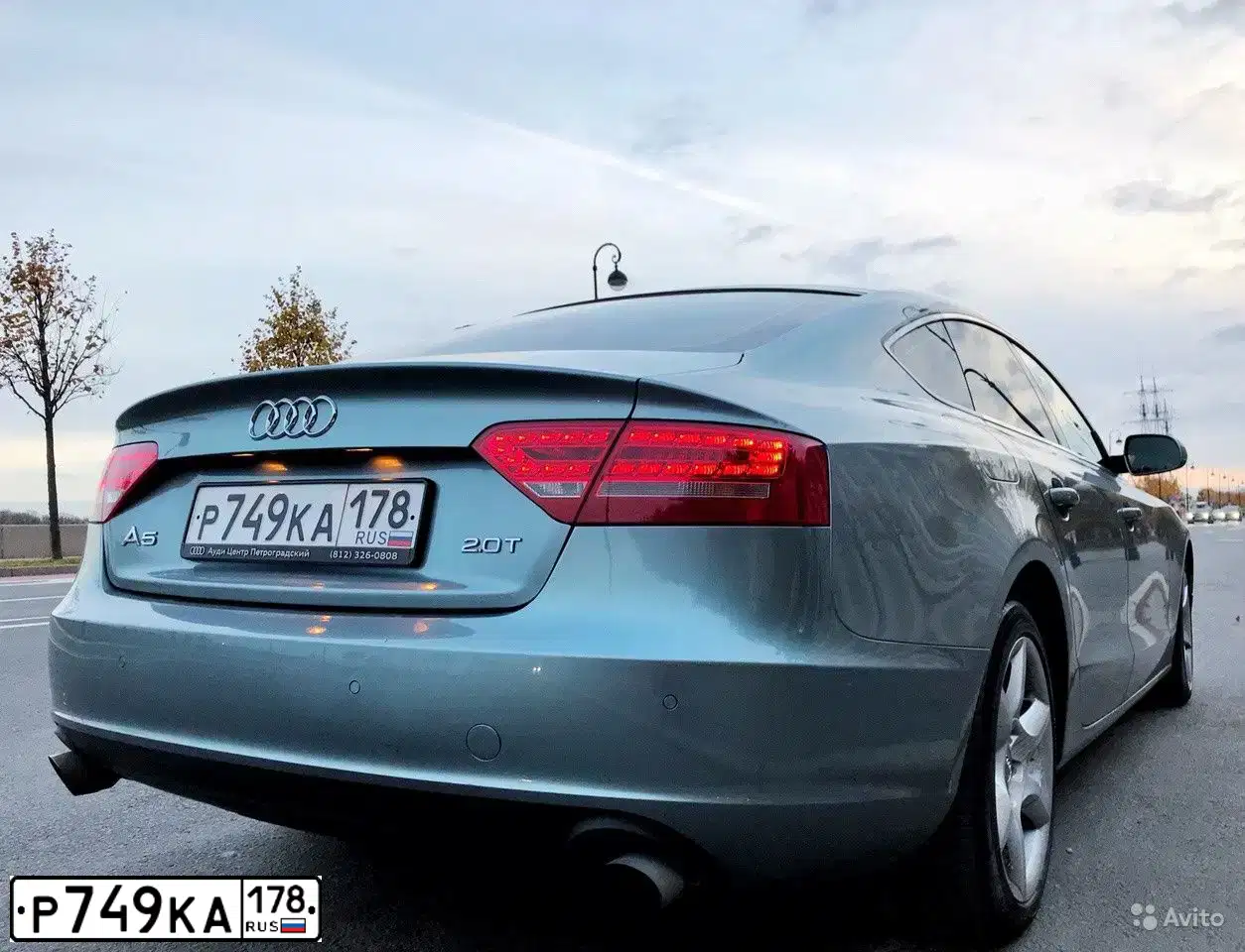 Фото автомобиля AUDI A5, 2009 — госномер В548ЕК193. Цвет: СЕРЫЙ