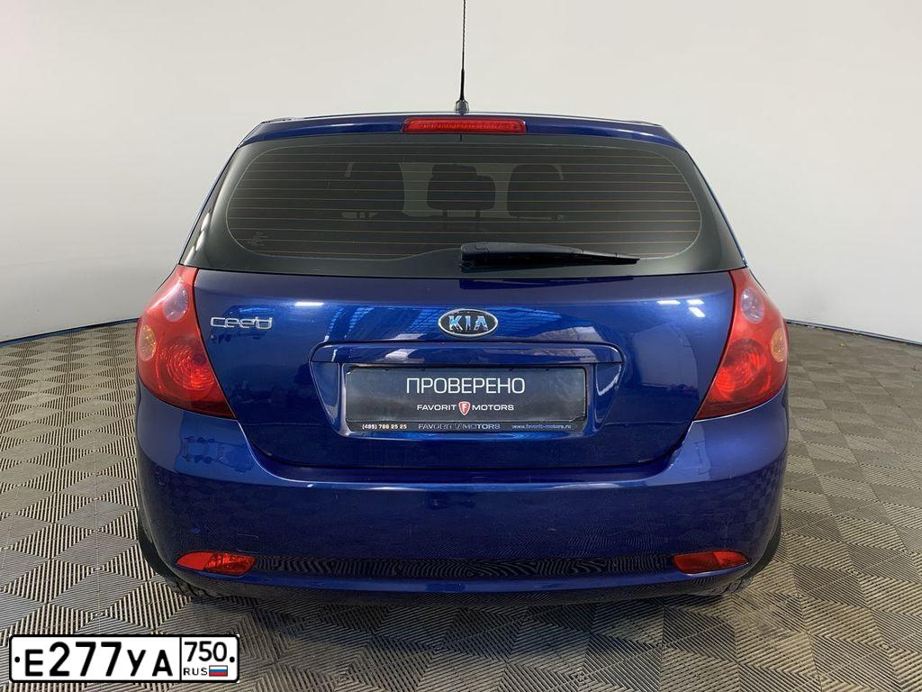 Фото автомобиля KIA CEE'D, 2008 — госномер У605УР799. Цвет: синий
