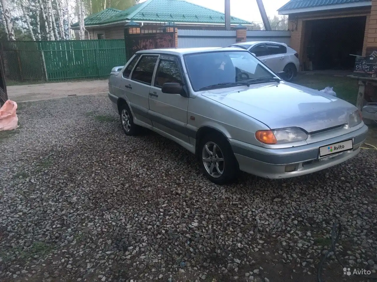 Фото автомобиля LADA 2121 NIVA, 2010 — госномер Е944ХО199. Цвет: ТЕМНО-ВИШНЕВЫЙ