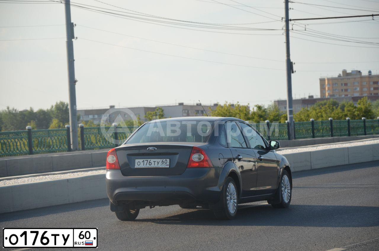 Фото автомобиля FORD FOCUS, 2009 — госномер В799ВА156. Цвет: ТЕМНО-СЕРЫЙ