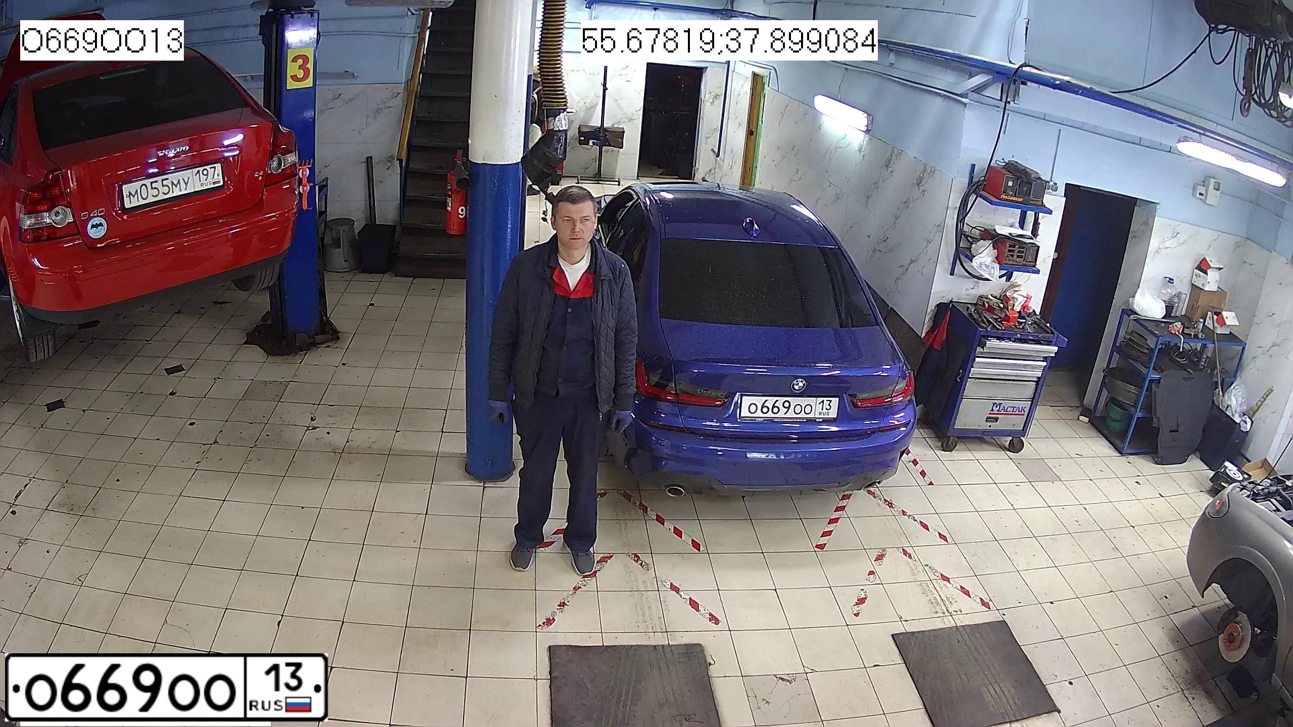 Фото автомобиля PEUGEOT 407, 2008 — госномер Т066СЕ152. Цвет: Красный