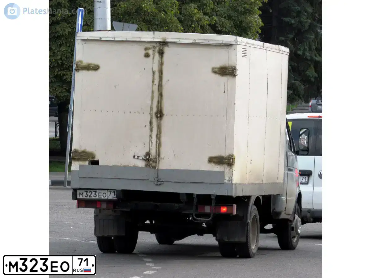 Фото автомобиля GAZ 3302 EL, 1999 — госномер М323ЕО71. Цвет: БЕЛАЯ НОЧЬ