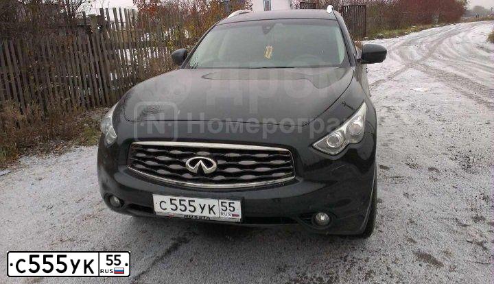 Фото автомобиля INFINITI QX70 /FX/, 2012 — госномер С555УК55. Цвет: ТЕМНО - КРАСНЫЙ