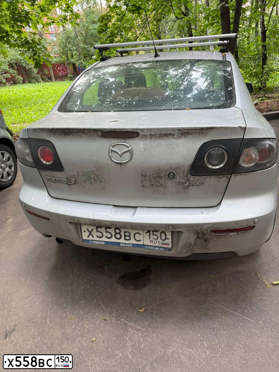 Фото автомобиля MAZDA 3, 2006 — госномер Х558ВС150. Цвет: СЕРЕБРИСТЫЙ