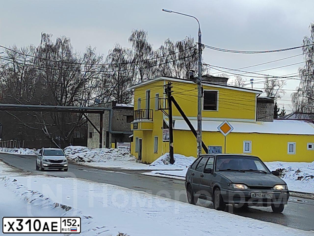 Фото автомобиля LADA 2114 SAMARA, 2007 — госномер Х310АЕ152. Цвет: СЕРО-ЗЕЛЕНЫЙ