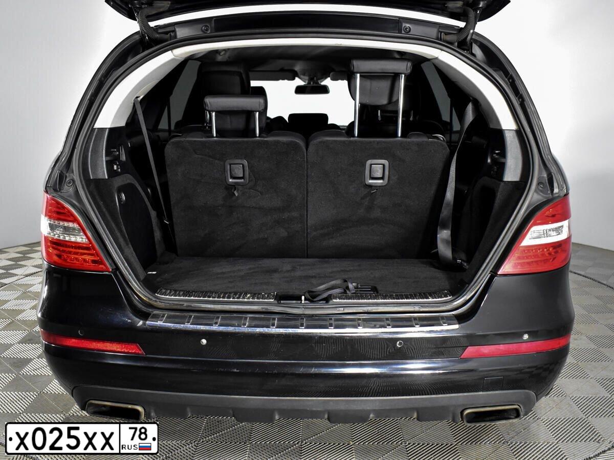 Фото автомобиля MERCEDES R-KLASSE, 2012 — госномер Х025ХХ78. Цвет: ЧЕРНЫЙ
