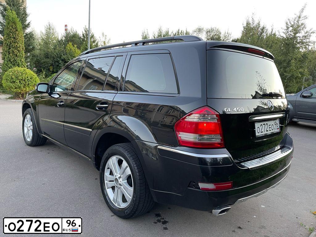 Фото автомобиля BMW SERIE 5, 2007 — госномер М571АУ196. Цвет: ЧЕРНЫЙ