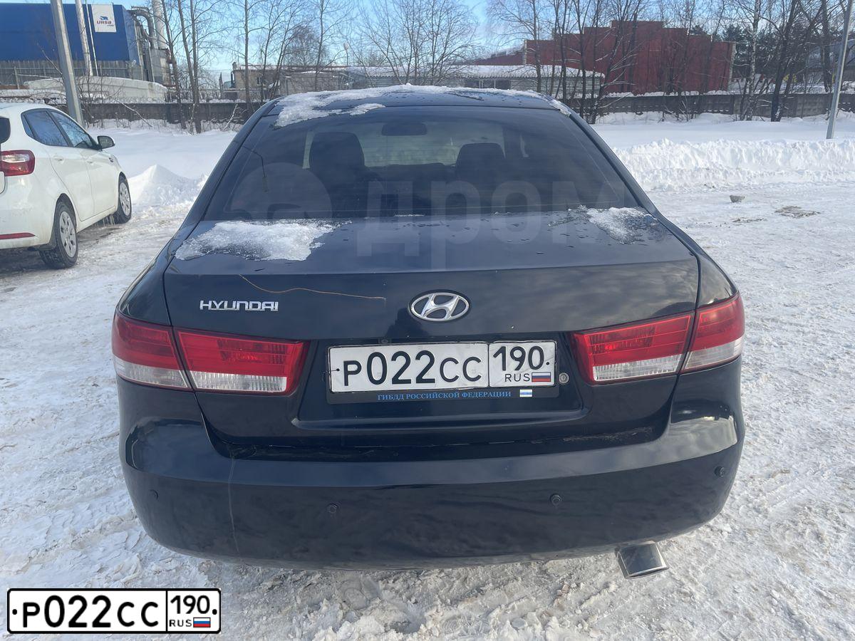 Фото автомобиля HYUNDAI SONATA, 2005 — госномер Е513НЕ30