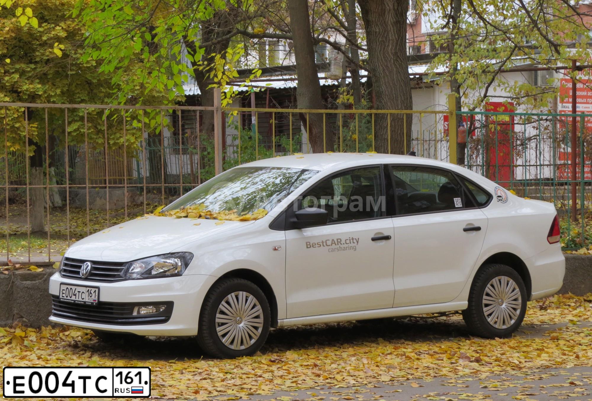 Фото автомобиля FIAT DOBLO, 2008 — госномер Е004ТС161. Цвет: Белый