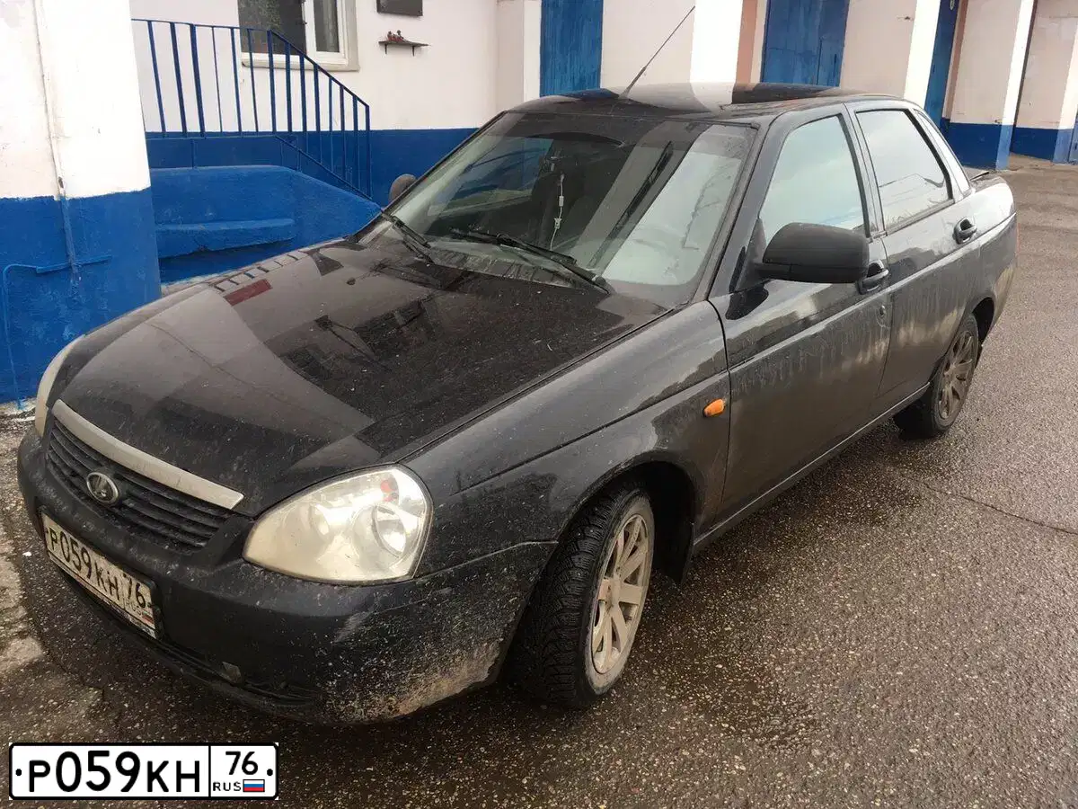 Фото автомобиля LADA PRIORA, 2012 — госномер К490ЕМ181. Цвет: Сине-Черный