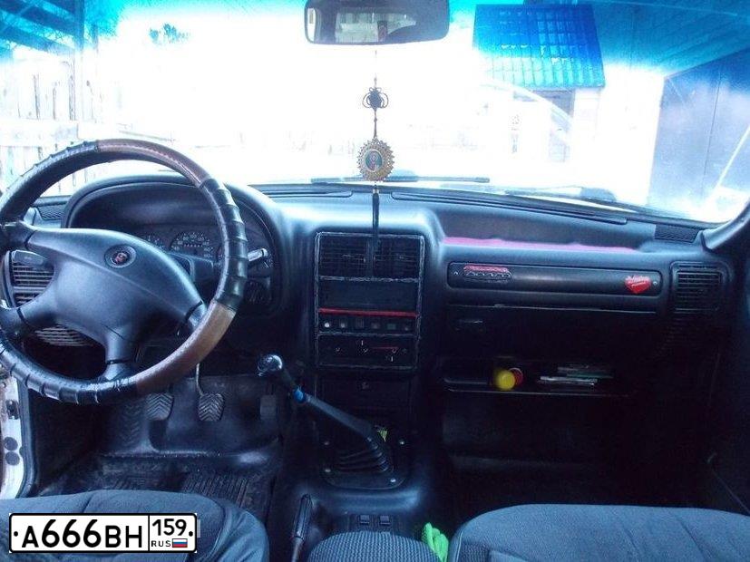 Фото автомобиля GAZ 3110 WOLGA, 2004 — госномер А666ВН159. Цвет: БУРАН