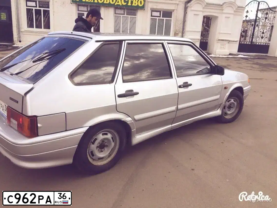 Фото автомобиля LADA 2114 SAMARA, 2008 — госномер С962РА36. Цвет: СВЕТЛО-СЕРЕБРИСТЫЙ МЕТАЛЛ