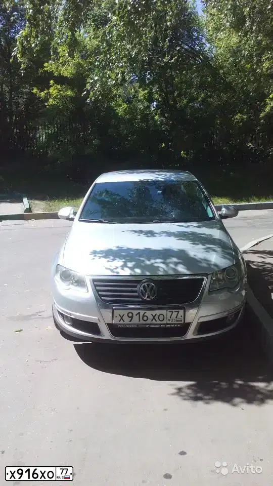 Фото автомобиля VOLKSWAGEN PASSAT, 2006 — госномер Т747ЕТ550. Цвет: СЕРЫЙ СВЕТЛЫЙ