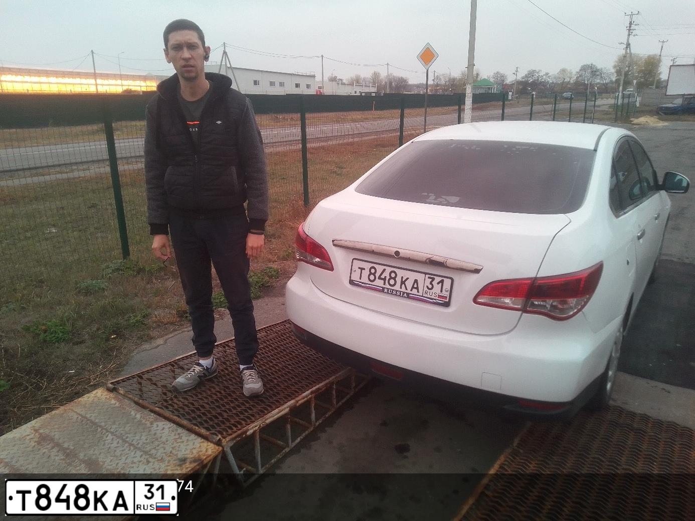 Фото автомобиля NISSAN ALMERA /AVTOVAZ/, 2015 — госномер Т848КА31. Цвет: Белый