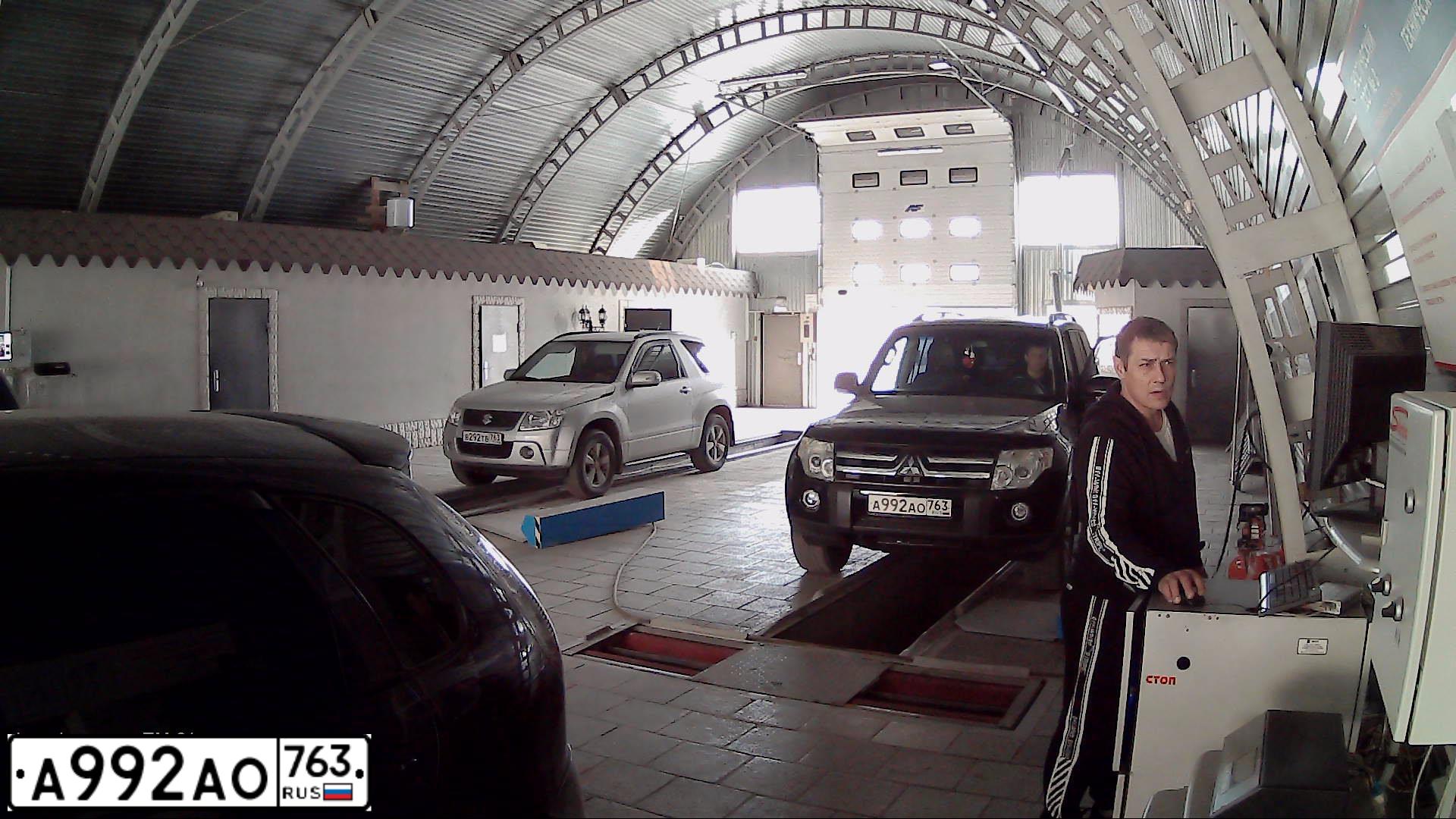 Фото автомобиля MITSUBISHI PAJERO, 2008 — госномер А992АО763. Цвет: ЧЕРНЫЙ