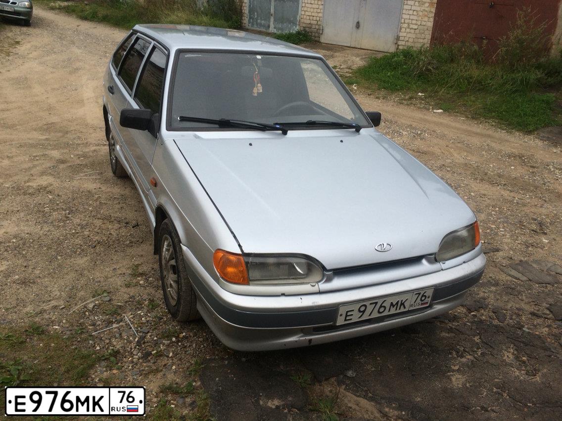 Фото автомобиля LADA 2114 SAMARA, 2003 — госномер У121НО76. Цвет: СВЕТЛО-СЕРЫЙ