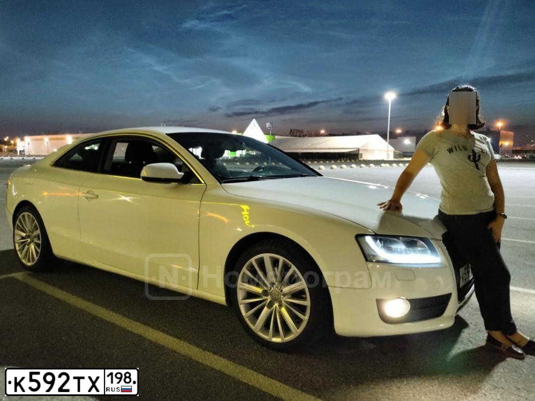 Фото автомобиля AUDI A5, 2011 — госномер К592ТХ198. Цвет: Белый