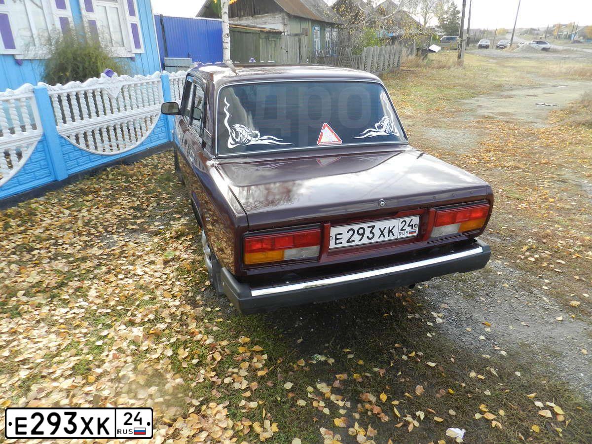 Фото автомобиля LADA 2107, 2006 — госномер Е293ХК24. Цвет: ТЕМНО-ВИШНЕВЫЙ