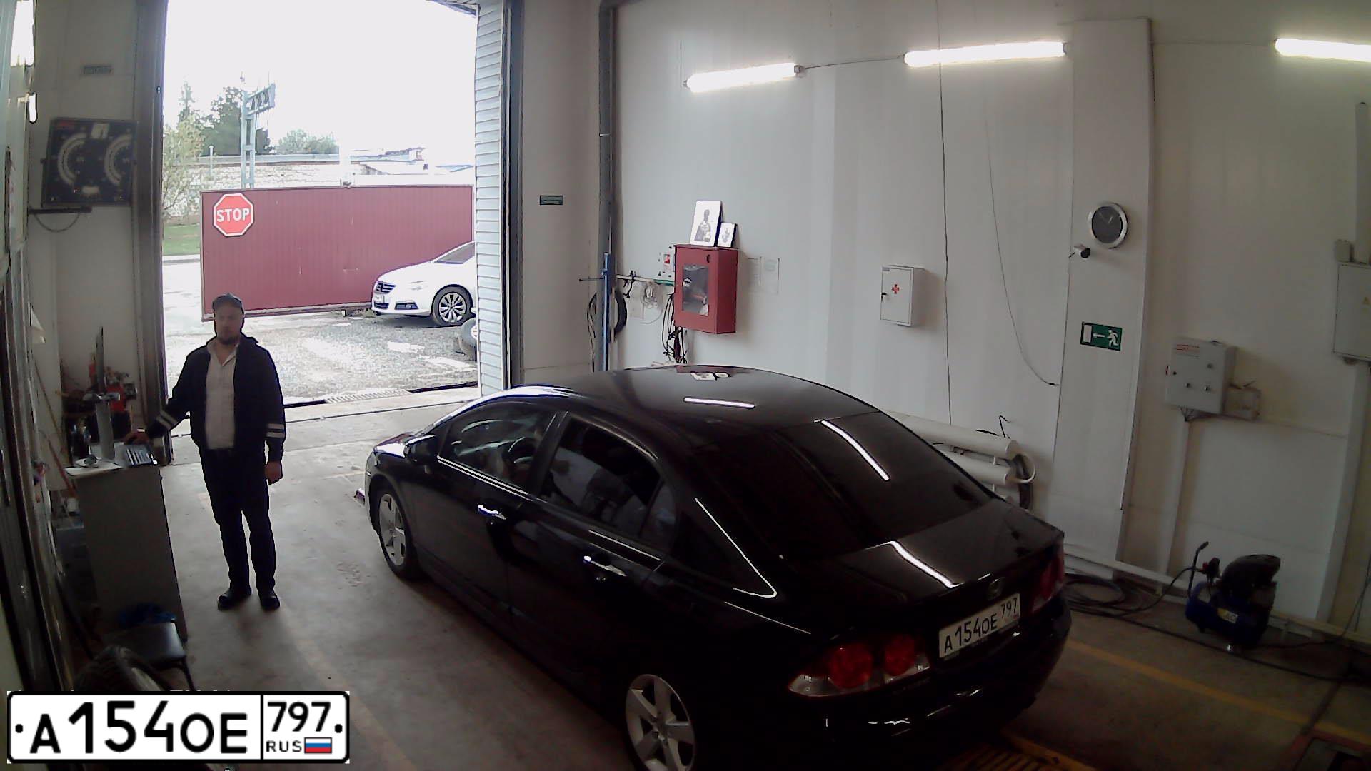 Фото автомобиля HONDA CIVIC, 2008 — госномер С222МН199. Цвет: ЧЕРНЫЙ