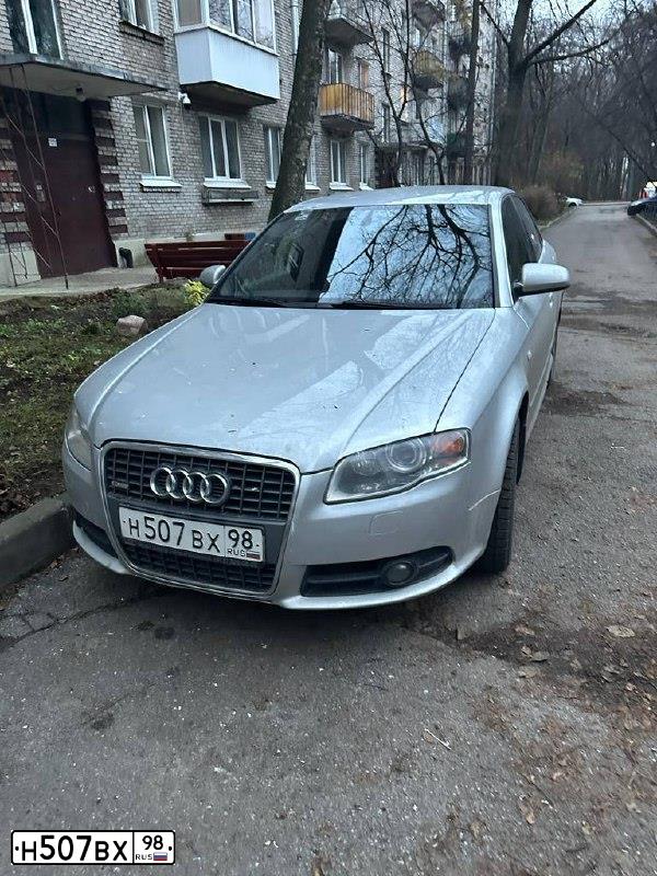 Фото автомобиля AUDI A4, 2006 — госномер Н102АМ763. Цвет: Серебристый