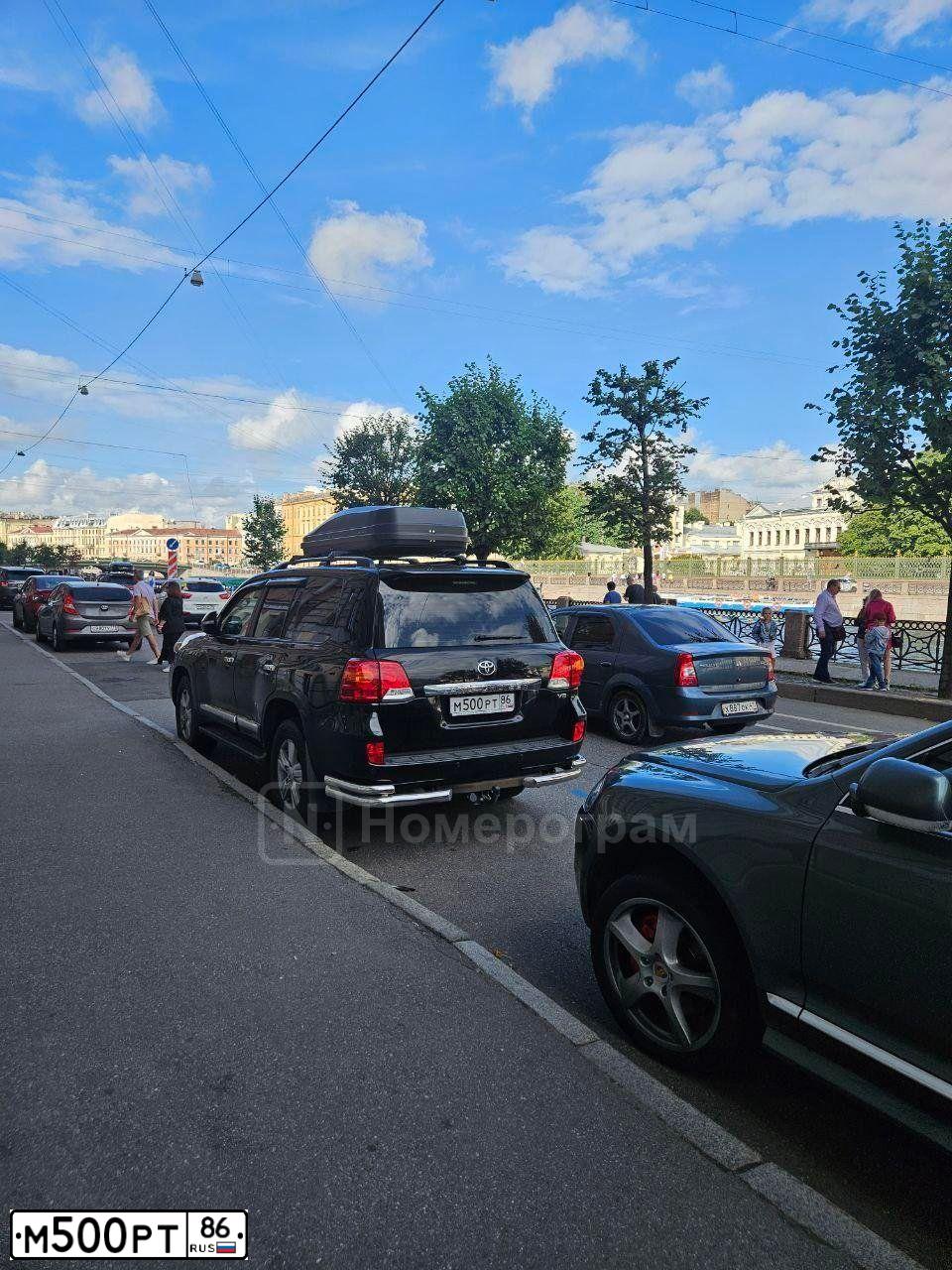 Фото автомобиля MAZDA 3, 2007 — госномер Х533КК72. Цвет: Красный